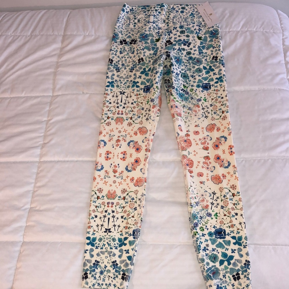 Spiritual Gangster leggings